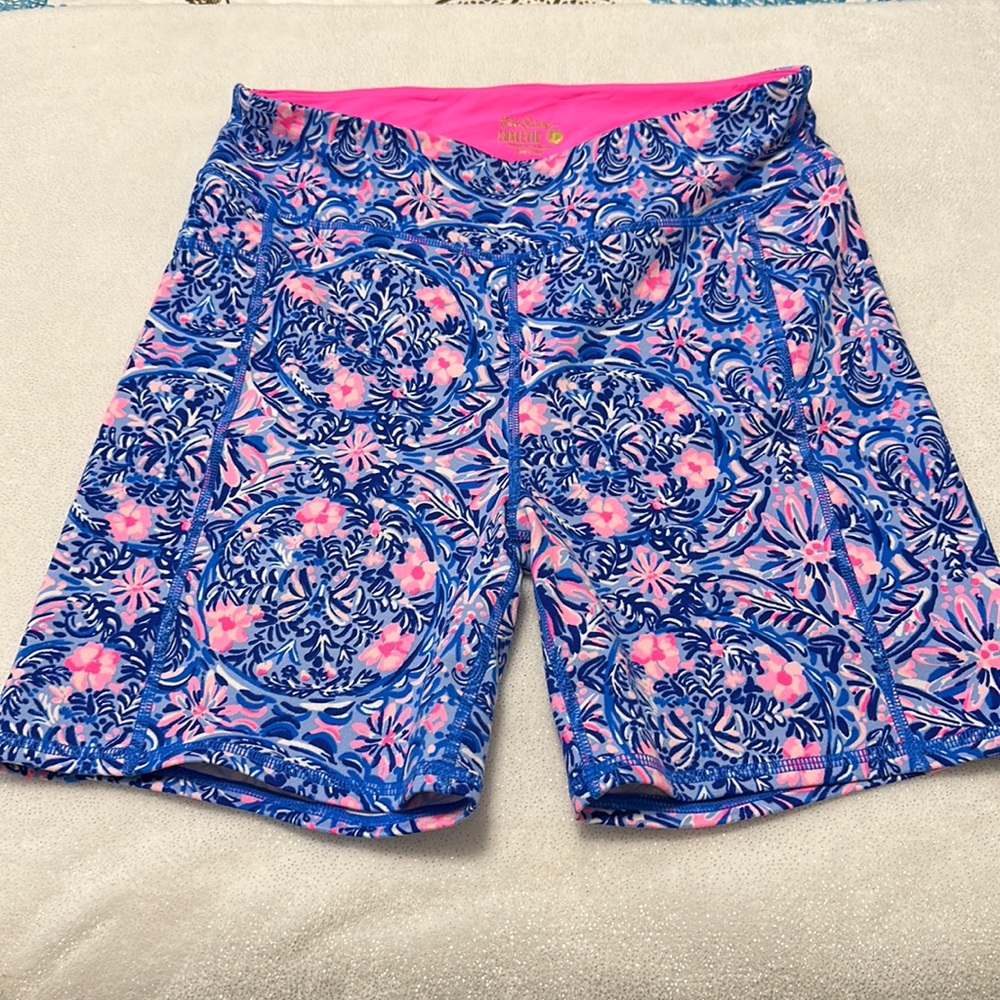 EUC Lilly Pulitzer bike shorts.